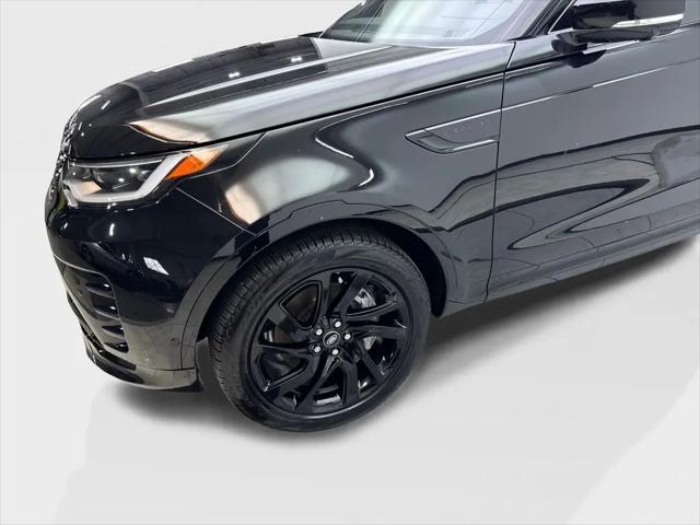 2023 Land Rover Discovery P300 S R-Dynamic