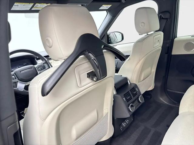 2023 Land Rover Discovery P300 S R-Dynamic