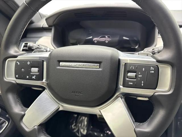 2023 Land Rover Discovery P300 S R-Dynamic