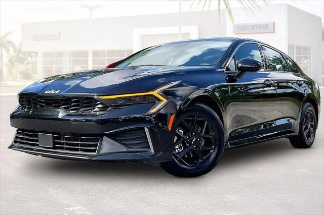 2025 Kia K5 LXS