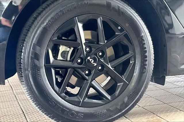 2025 Kia K5 LXS