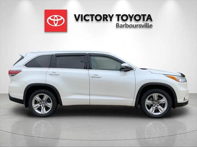 2016 Toyota Highlander Limited V6