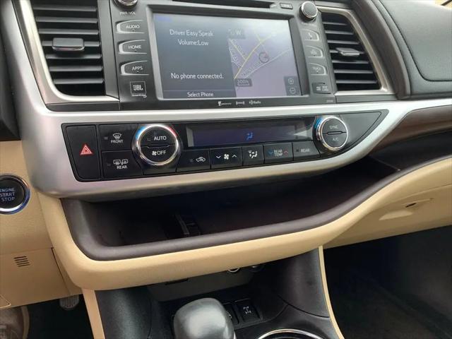 2016 Toyota Highlander Limited V6
