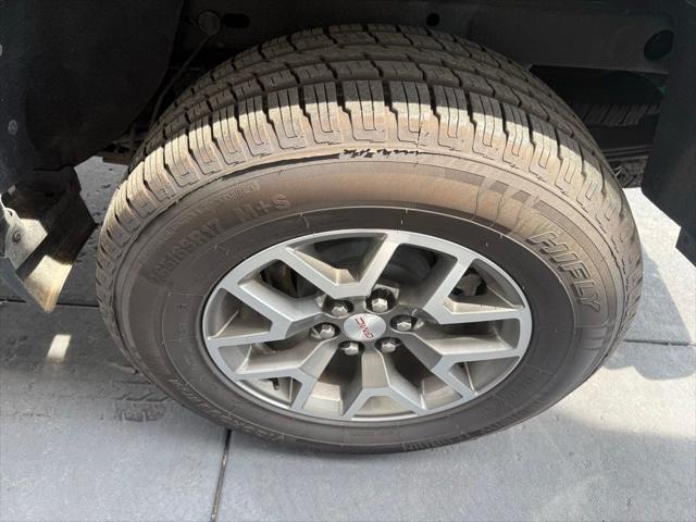 2022 GMC Canyon AT4 w/Cloth