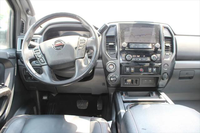 2020 Nissan Titan Crew Cab PRO-4X 4x4