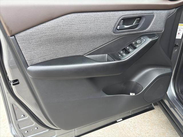 2023 Nissan Rogue S Intelligent AWD