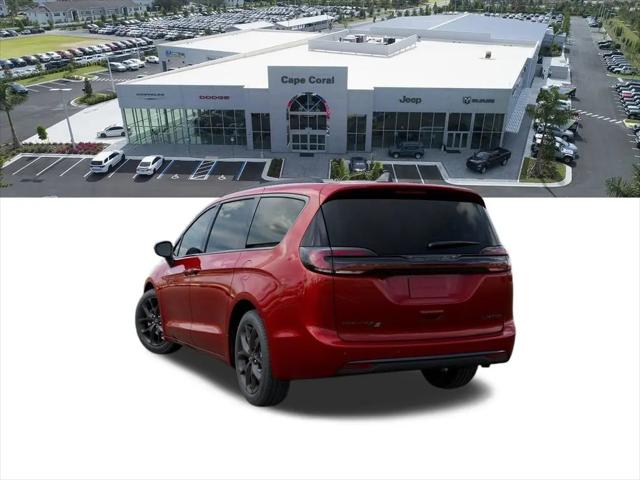 2027 Chrysler Pacifica Limited