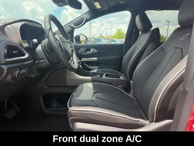 2027 Chrysler Pacifica Limited