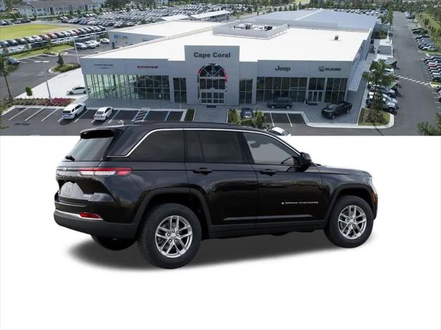 2026 Jeep Grand Cherokee Laredo 4x4