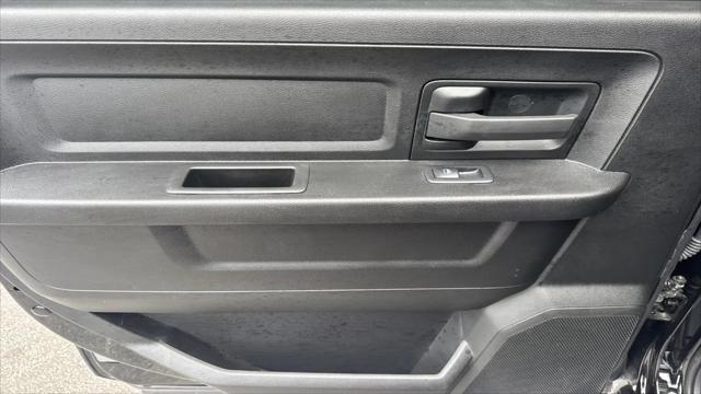 2023 Ram 1500 Classic Tradesman Crew Cab 4x2 5'7" Box