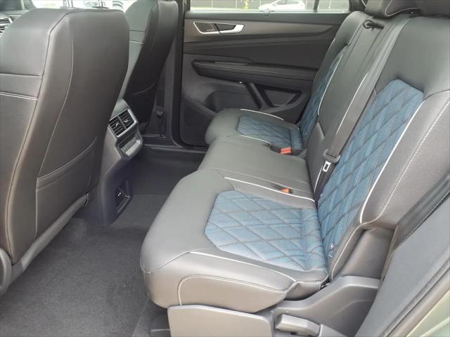 2026 Volkswagen Atlas Cross Sport SEL Premium R-Line