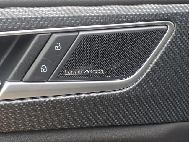 2026 Volkswagen Atlas Cross Sport SEL Premium R-Line