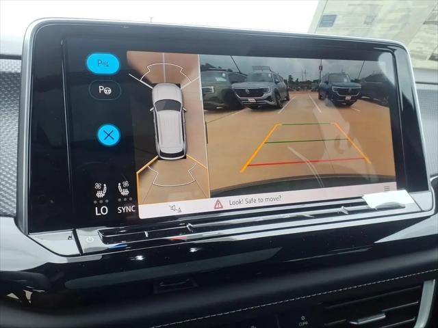 2026 Volkswagen Atlas Cross Sport SEL Premium R-Line