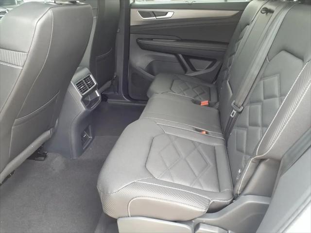 2026 Volkswagen Atlas Cross Sport SE with Technology