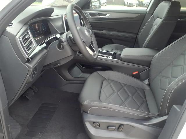2026 Volkswagen Atlas Cross Sport SE with Technology