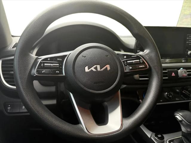 2023 Kia Seltos LX