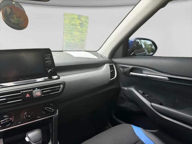 2023 Kia Seltos LX