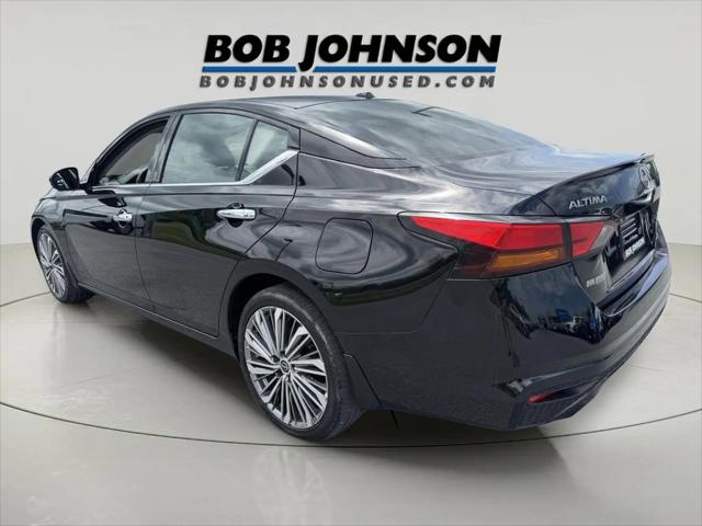 2024 Nissan Altima Platinum