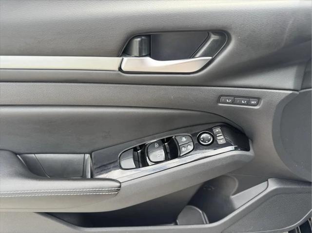 2024 Nissan Altima Platinum