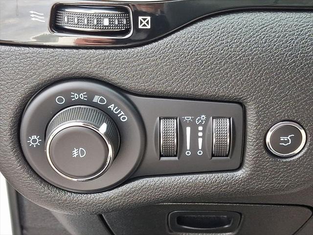 2023 Jeep Cherokee Altitude Lux 4x4