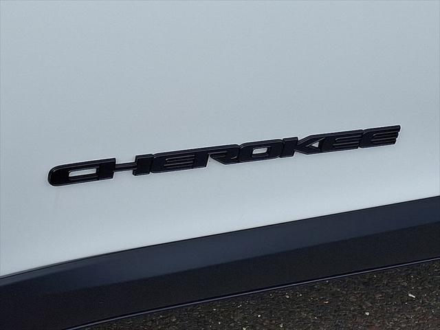 2023 Jeep Cherokee Altitude Lux 4x4