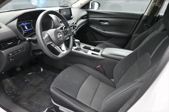 2024 Nissan Sentra SV Xtronic CVT