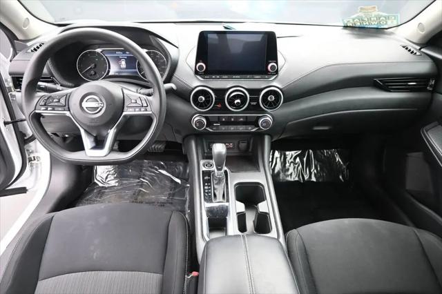 2024 Nissan Sentra SV Xtronic CVT
