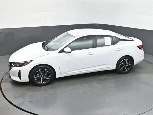 2024 Nissan Sentra SV Xtronic CVT