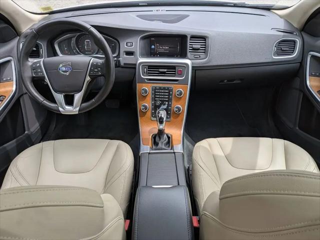 2018 Volvo S60 Inscription T5 Platinum