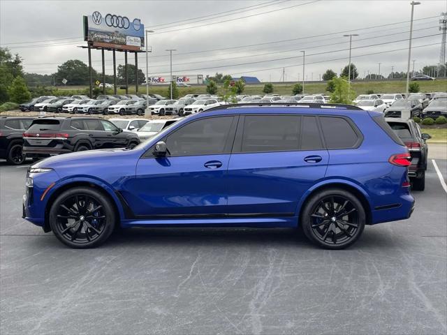 2023 BMW X7 M60i