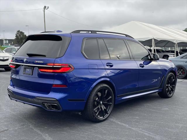 2023 BMW X7 M60i
