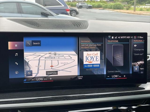 2023 BMW X7 M60i