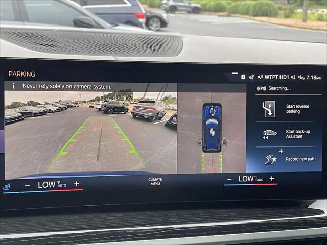 2023 BMW X7 M60i