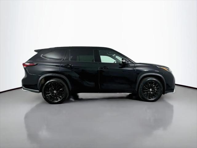 2025 Toyota Highlander XSE