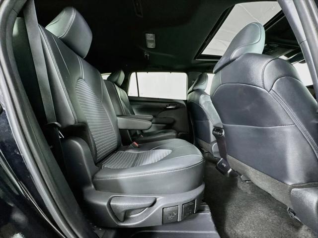 2025 Toyota Highlander XSE