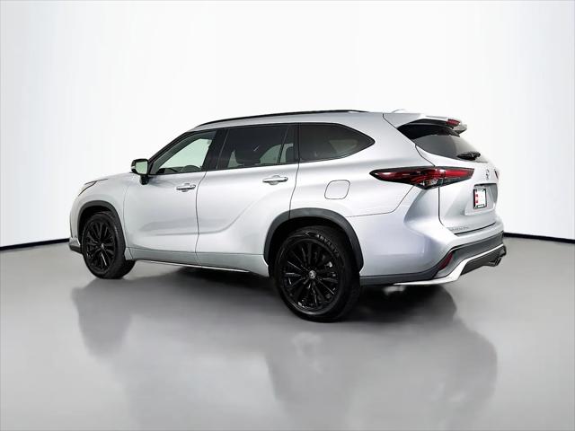 2025 Toyota Highlander XSE