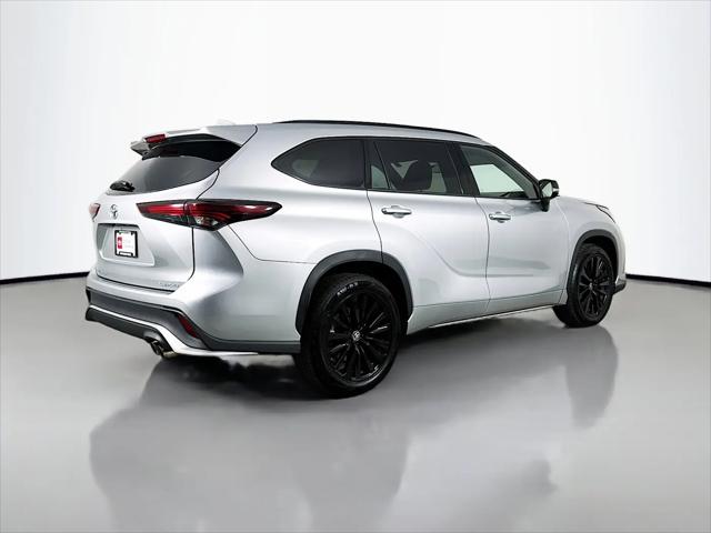 2025 Toyota Highlander XSE