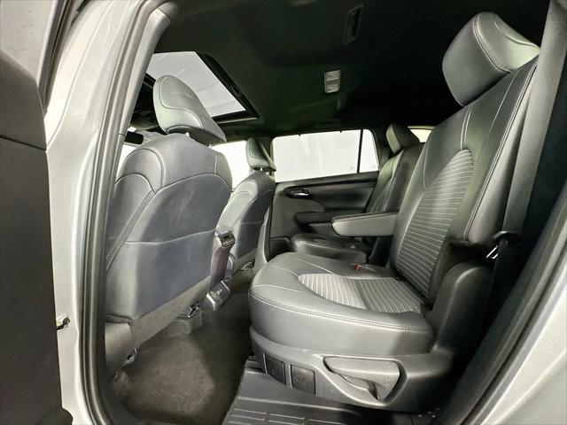 2025 Toyota Highlander XSE