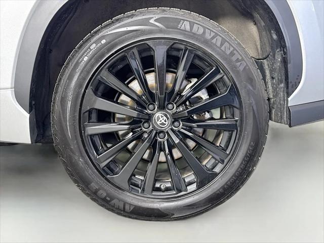 2025 Toyota Highlander XSE
