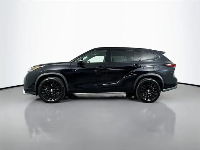 2025 Toyota Highlander XSE