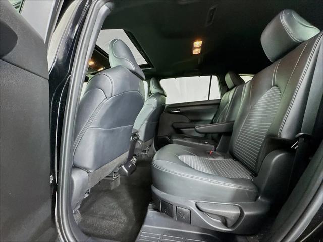2025 Toyota Highlander XSE