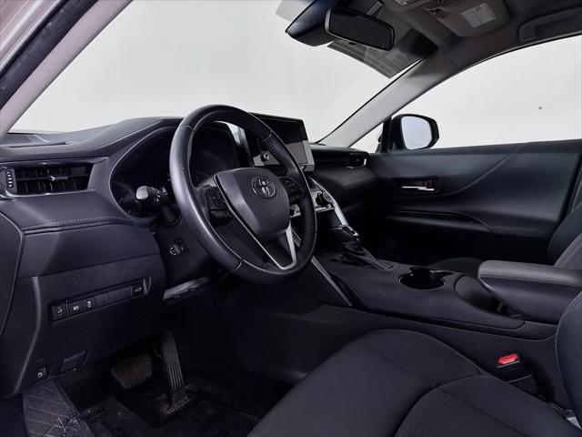 2024 Toyota Venza LE