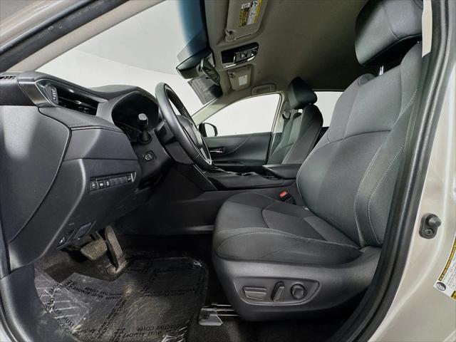 2024 Toyota Venza LE