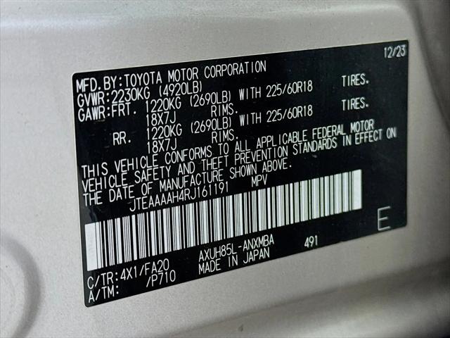 2024 Toyota Venza LE