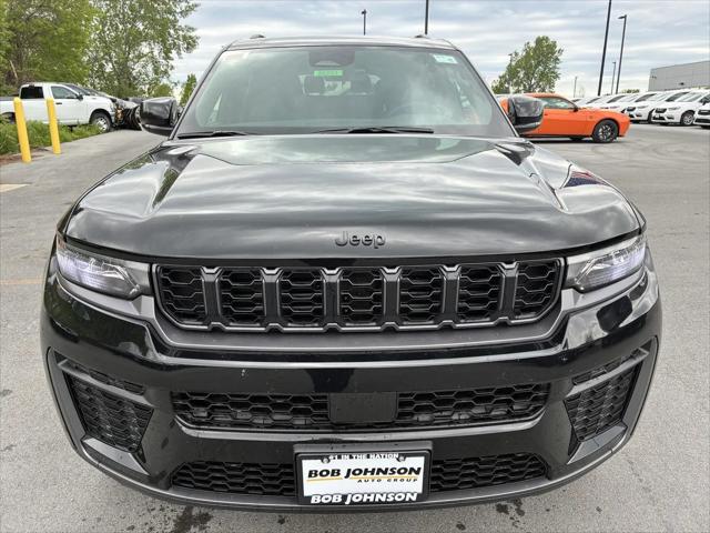 2026 Jeep Grand Cherokee L Altitude 4x4