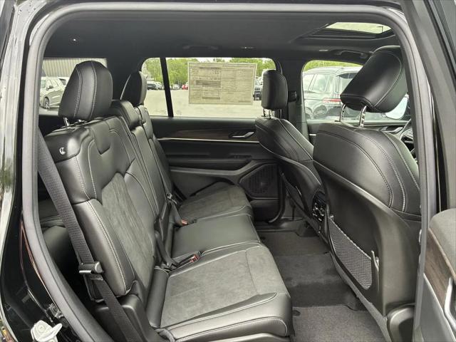 2026 Jeep Grand Cherokee L Altitude 4x4