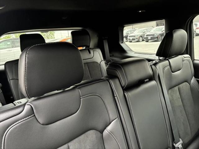 2026 Jeep Grand Cherokee L Altitude 4x4