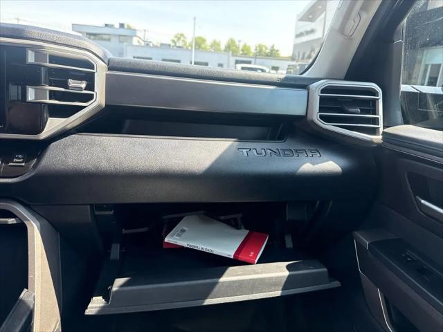 2022 Toyota Tundra SR5