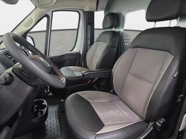 2025 Ram ProMaster 2500 Cargo Van Tradesman High Roof 159" WB w/Pass Seat