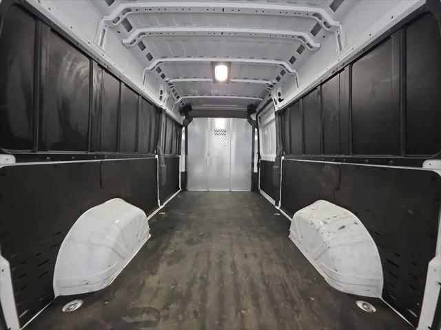 2025 Ram ProMaster 2500 Cargo Van Tradesman High Roof 159" WB w/Pass Seat